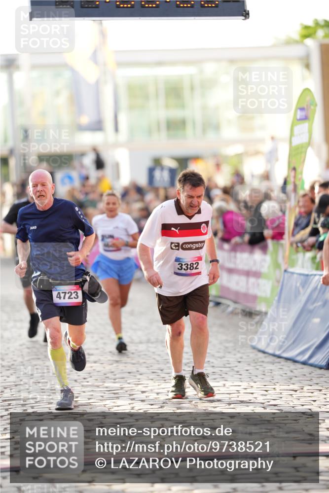 12.06.2026 - Holstenköstenlauf LAZAROV Photography http://msf.ph/oto/9738521 12.06.2026 20:00:05 Laufen 3178, 3382, 3785, 3835, 4457, 4601, 4723 meine-sportfotos.de
