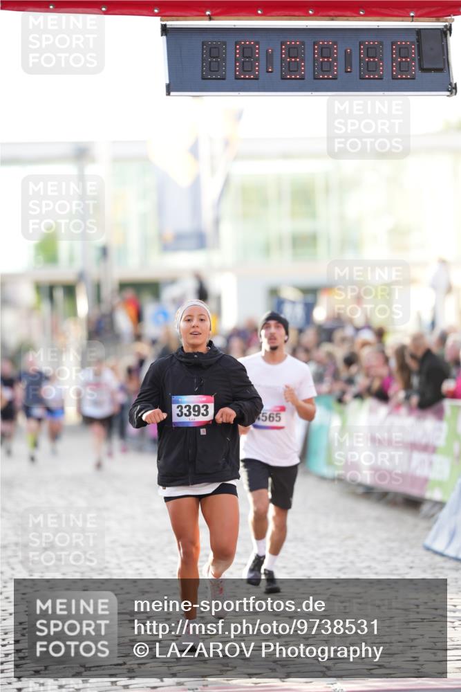 12.06.2026 - Holstenköstenlauf LAZAROV Photography http://msf.ph/oto/9738531 12.06.2026 19:59:57 Laufen 3393, 4565, 4824 meine-sportfotos.de
