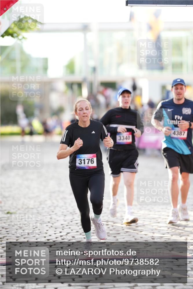 12.06.2026 - Holstenköstenlauf LAZAROV Photography http://msf.ph/oto/9738582 12.06.2026 19:59:10 Laufen 3176, 3278, 3340, 3478, 4387 meine-sportfotos.de