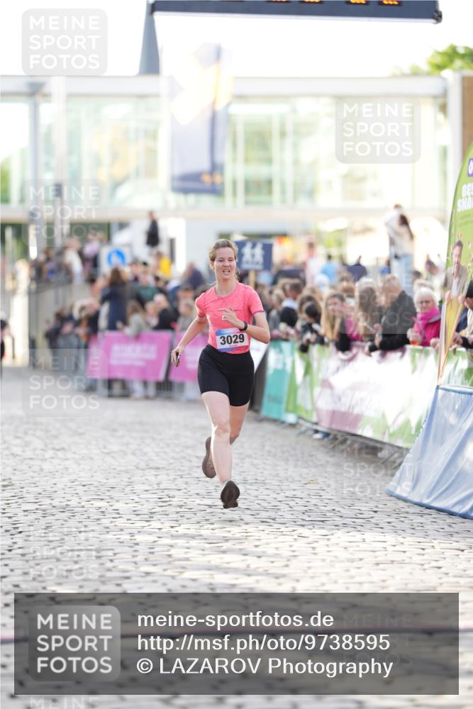 12.06.2026 - Holstenköstenlauf LAZAROV Photography http://msf.ph/oto/9738595 12.06.2026 19:58:57 Laufen 3029, 3069, 3804 meine-sportfotos.de
