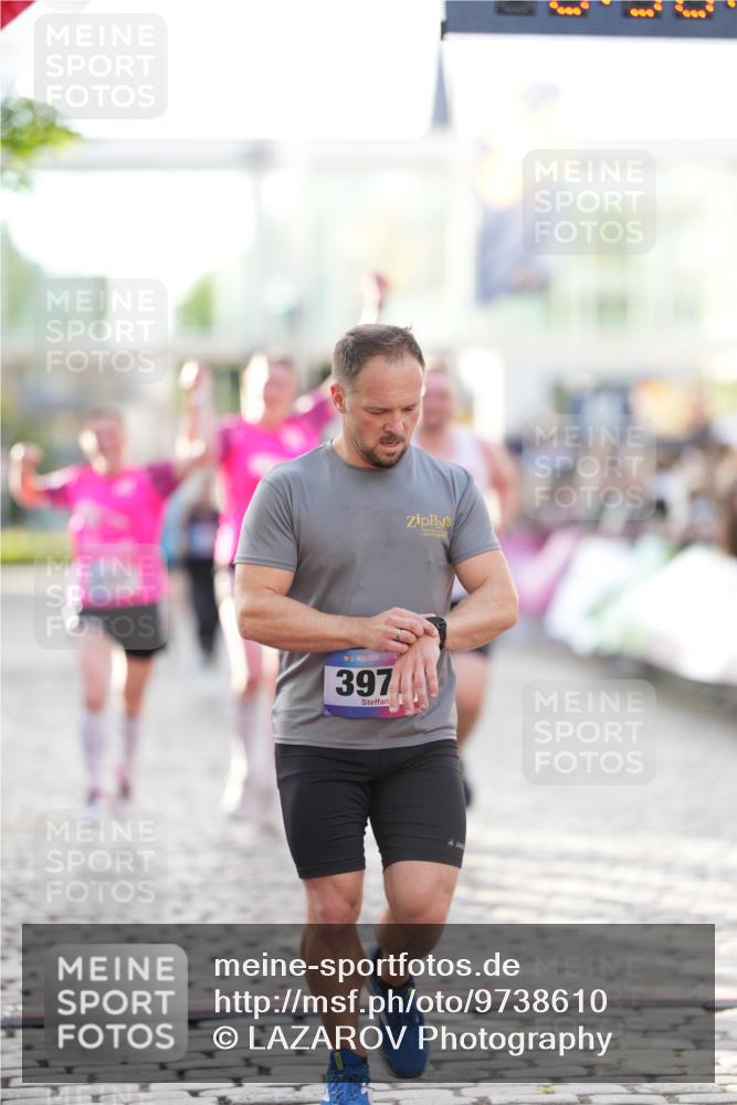 12.06.2026 - Holstenköstenlauf LAZAROV Photography http://msf.ph/oto/9738610 12.06.2026 19:58:44 Laufen 3165, 3509, 3512, 3793, 3903, 3972, 4252, 4254, 4379, 4445 meine-sportfotos.de
