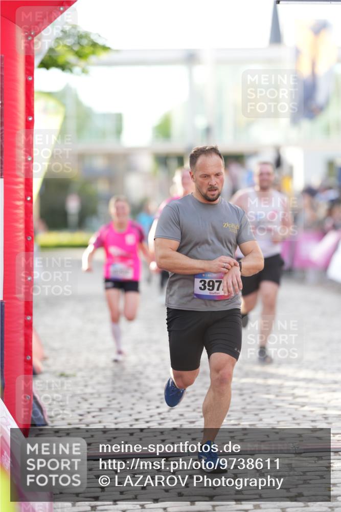 12.06.2026 - Holstenköstenlauf LAZAROV Photography http://msf.ph/oto/9738611 12.06.2026 19:58:43 Laufen 3165, 3512, 3793, 3903, 3972, 4252, 4254, 4379, 4445 meine-sportfotos.de