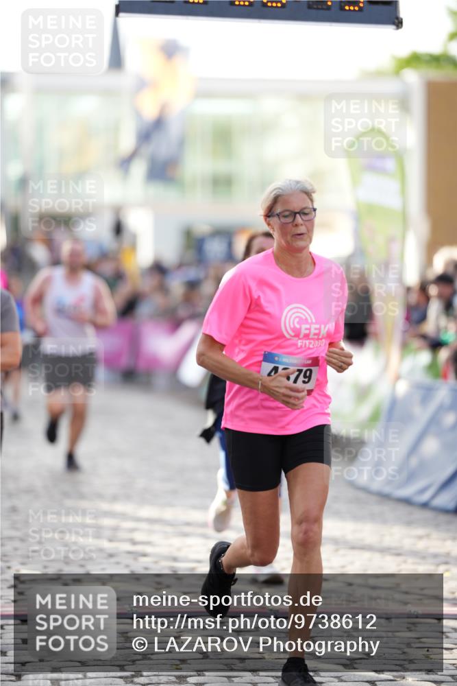 12.06.2026 - Holstenköstenlauf LAZAROV Photography http://msf.ph/oto/9738612 12.06.2026 19:58:43 Laufen 3165, 3512, 3793, 3903, 3972, 4252, 4254, 4379, 4445 meine-sportfotos.de