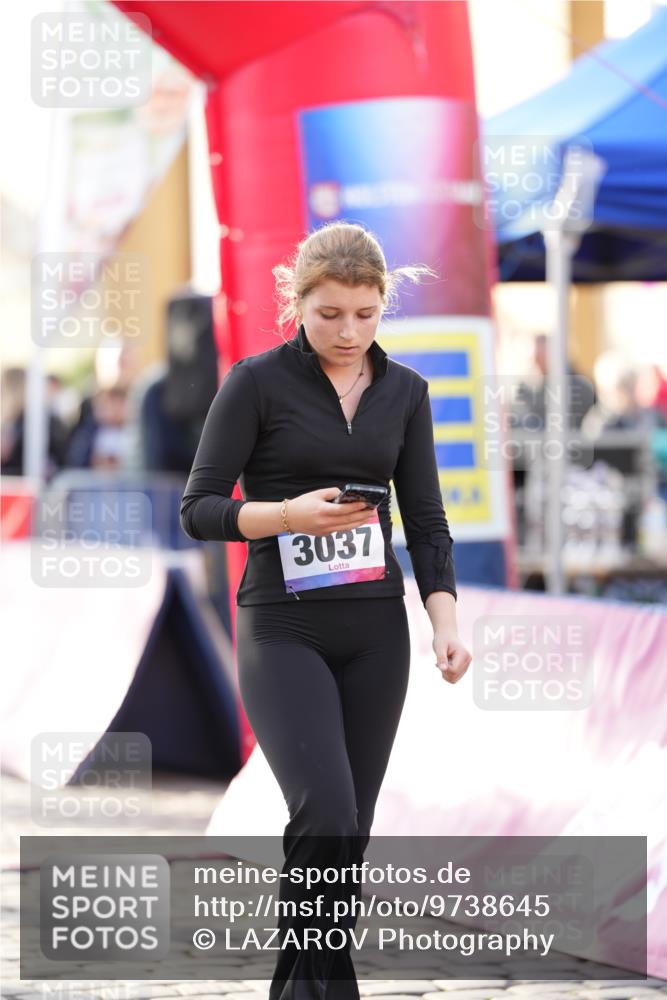 12.06.2026 - Holstenköstenlauf LAZAROV Photography http://msf.ph/oto/9738645 12.06.2026 19:58:16 Laufen 3037, 3180, 4363 meine-sportfotos.de