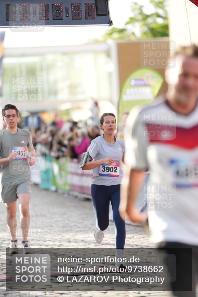 12.06.2026 - Holstenköstenlauf LAZAROV Photography http://msf.ph/oto/9738662 12.06.2026 19:57:58 Laufen 3104, 3534, 3824, 3902, 3952, 4113, 4855, 4856 meine-sportfotos.de