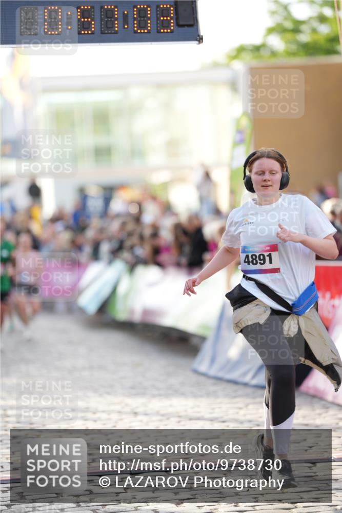 12.06.2026 - Holstenköstenlauf LAZAROV Photography http://msf.ph/oto/9738730 12.06.2026 19:57:02 Laufen 3292, 4132, 4891 meine-sportfotos.de