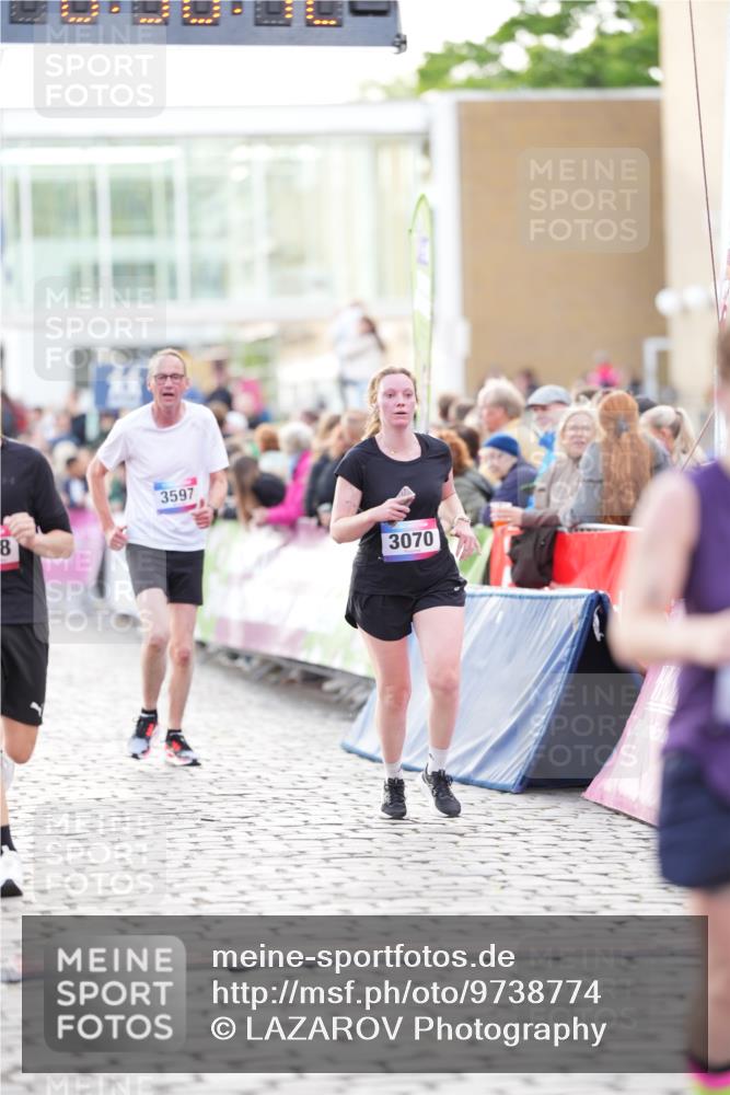 12.06.2026 - Holstenköstenlauf LAZAROV Photography http://msf.ph/oto/9738774 12.06.2026 19:56:11 Laufen 3052, 3070, 3080, 3483, 3597, 3718, 4836, 4926 meine-sportfotos.de