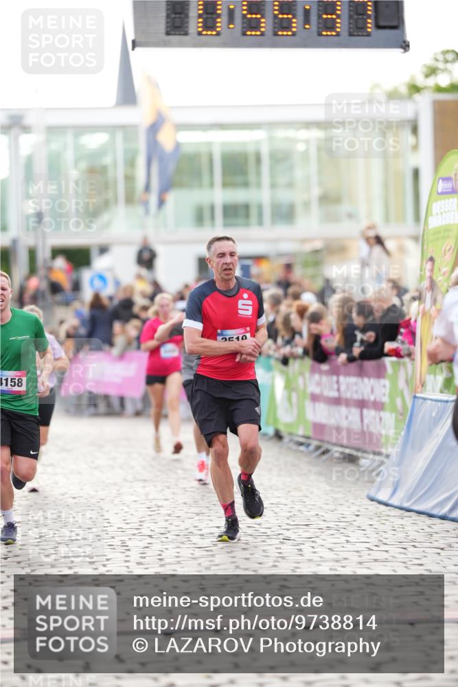 12.06.2026 - Holstenköstenlauf LAZAROV Photography http://msf.ph/oto/9738814 12.06.2026 19:55:36 Laufen 3247, 3283, 3519, 3668, 3924, 4158, 4390, 4416, 4712 meine-sportfotos.de