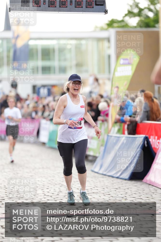 12.06.2026 - Holstenköstenlauf LAZAROV Photography http://msf.ph/oto/9738821 12.06.2026 19:55:33 Laufen 3247, 3283, 3460, 3519, 3924, 4158, 4390, 4416 meine-sportfotos.de