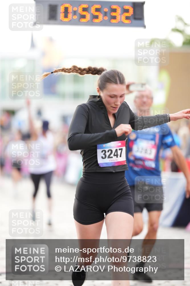 12.06.2026 - Holstenköstenlauf LAZAROV Photography http://msf.ph/oto/9738823 12.06.2026 19:55:31 Laufen 3247, 3283, 3460, 4390, 4416 meine-sportfotos.de