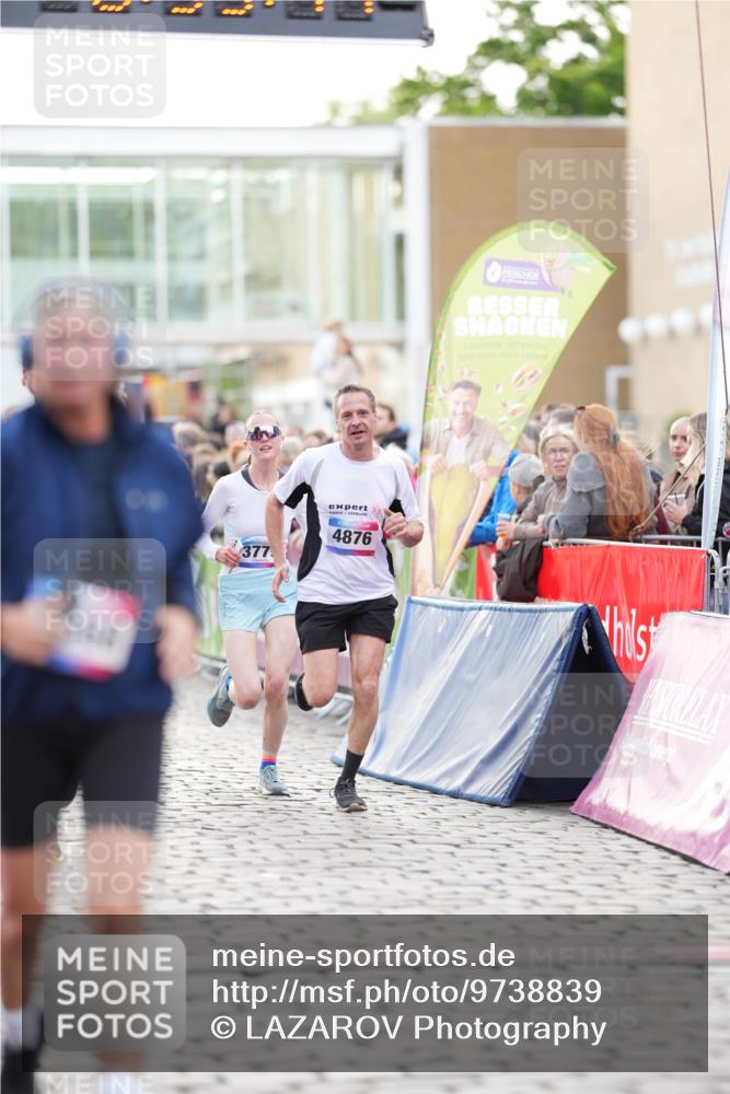 12.06.2026 - Holstenköstenlauf LAZAROV Photography http://msf.ph/oto/9738839 12.06.2026 19:55:16 Laufen 3364, 3368, 3684, 3762, 3779, 3796, 3877, 4241, 4544, 4876 meine-sportfotos.de