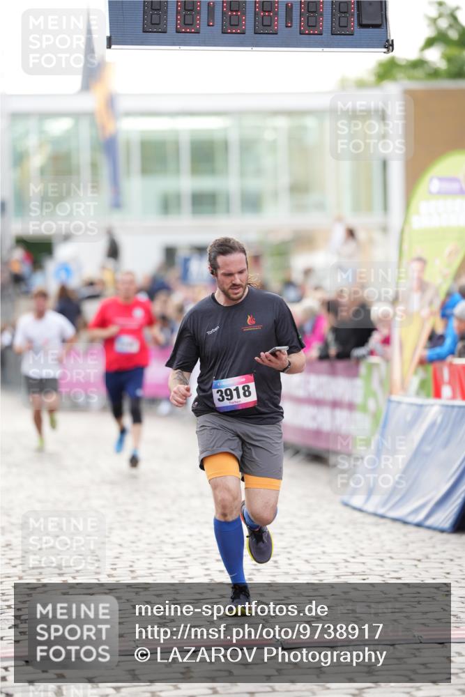 12.06.2026 - Holstenköstenlauf LAZAROV Photography http://msf.ph/oto/9738917 12.06.2026 19:54:00 Laufen 3084, 3200, 3474, 3918, 4829 meine-sportfotos.de