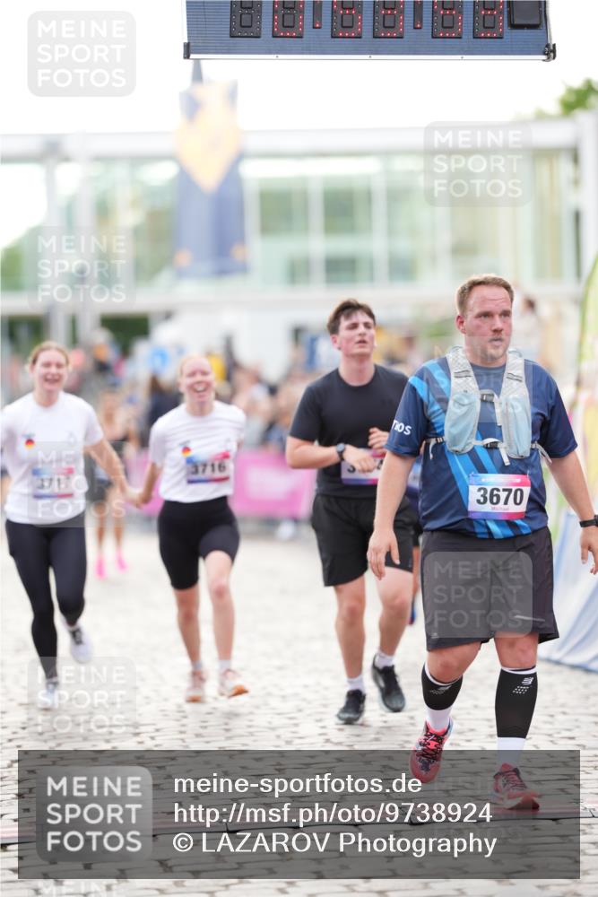 12.06.2026 - Holstenköstenlauf LAZAROV Photography http://msf.ph/oto/9738924 12.06.2026 19:53:53 Laufen 3342, 3474, 3670, 3716, 3717, 3976, 4197, 4721, 4829 meine-sportfotos.de