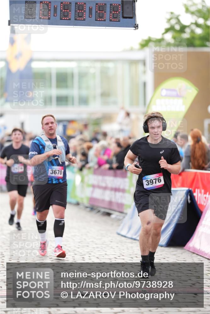 12.06.2026 - Holstenköstenlauf LAZAROV Photography http://msf.ph/oto/9738928 12.06.2026 19:53:51 Laufen 3342, 3474, 3670, 3716, 3717, 3976, 4197, 4721, 4829 meine-sportfotos.de