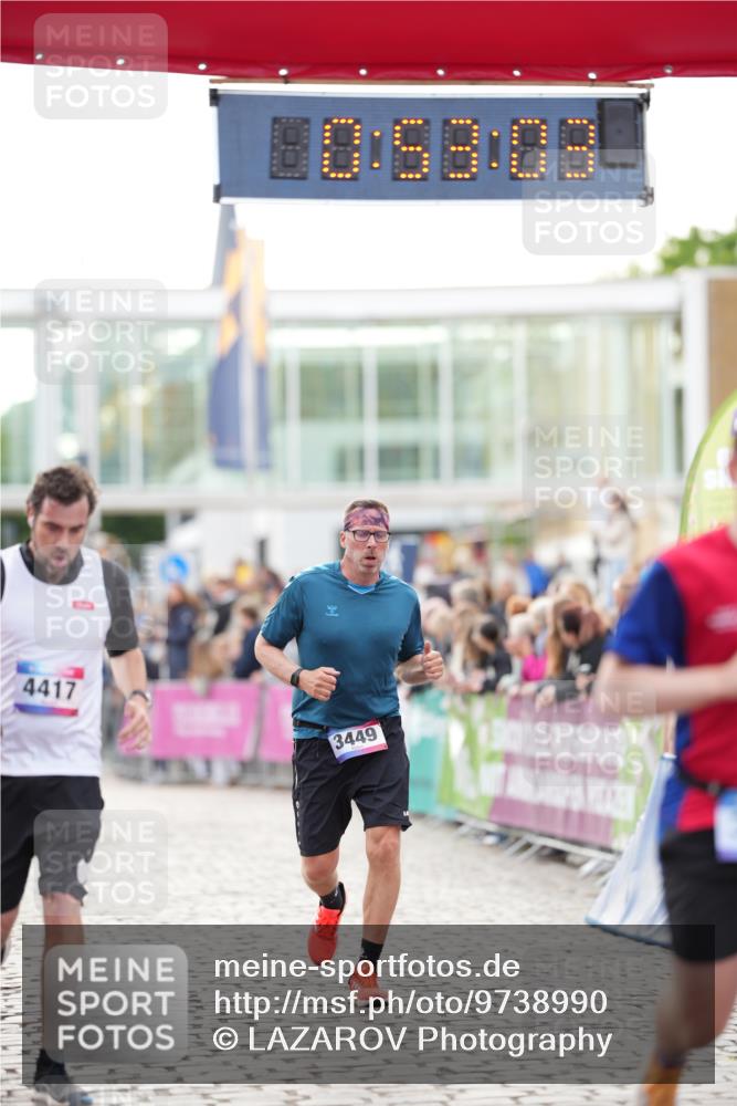 12.06.2026 - Holstenköstenlauf LAZAROV Photography http://msf.ph/oto/9738990 12.06.2026 19:53:02 Laufen 3349, 3449, 3595, 4417, 4430 meine-sportfotos.de