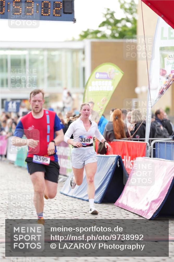 12.06.2026 - Holstenköstenlauf LAZAROV Photography http://msf.ph/oto/9738992 12.06.2026 19:53:01 Laufen 3348, 3349, 3449, 3595, 4417, 4430 meine-sportfotos.de