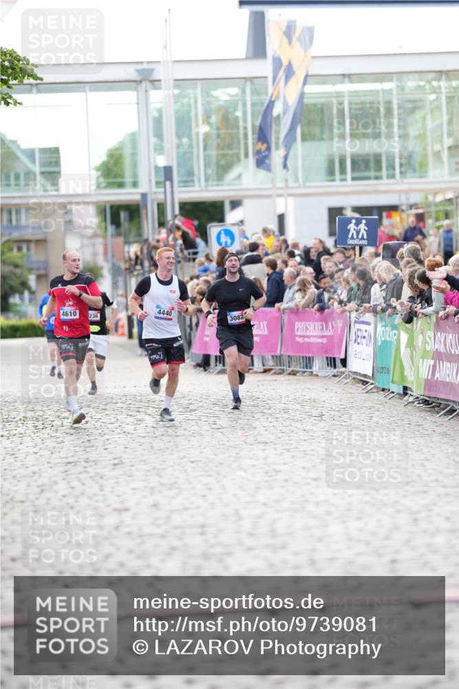 12.06.2026 - Holstenköstenlauf LAZAROV Photography http://msf.ph/oto/9739081 12.06.2026 19:51:34 Laufen 3341, 4883 meine-sportfotos.de