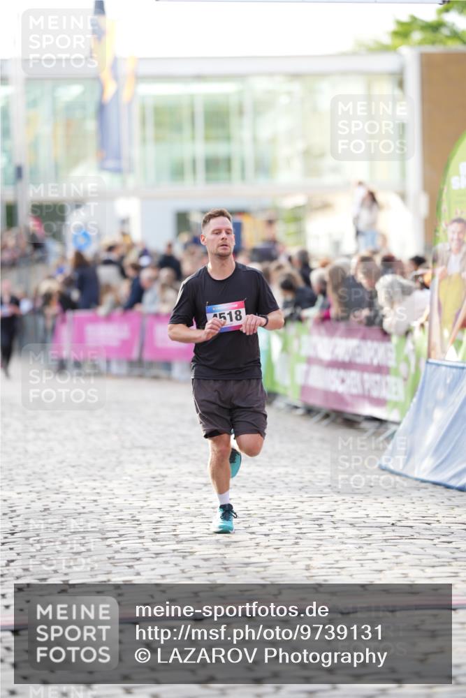 12.06.2026 - Holstenköstenlauf LAZAROV Photography http://msf.ph/oto/9739131 12.06.2026 19:50:39 Laufen 3416, 3430, 4226, 4518, 4798 meine-sportfotos.de