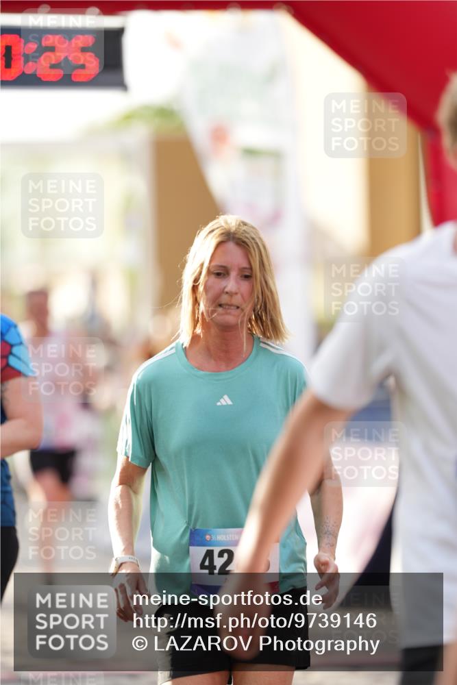 12.06.2026 - Holstenköstenlauf LAZAROV Photography http://msf.ph/oto/9739146 12.06.2026 19:50:24 Laufen 3027, 3112, 3524, 3946, 3949, 4248, 4418, 4437, 4719, 4879 meine-sportfotos.de