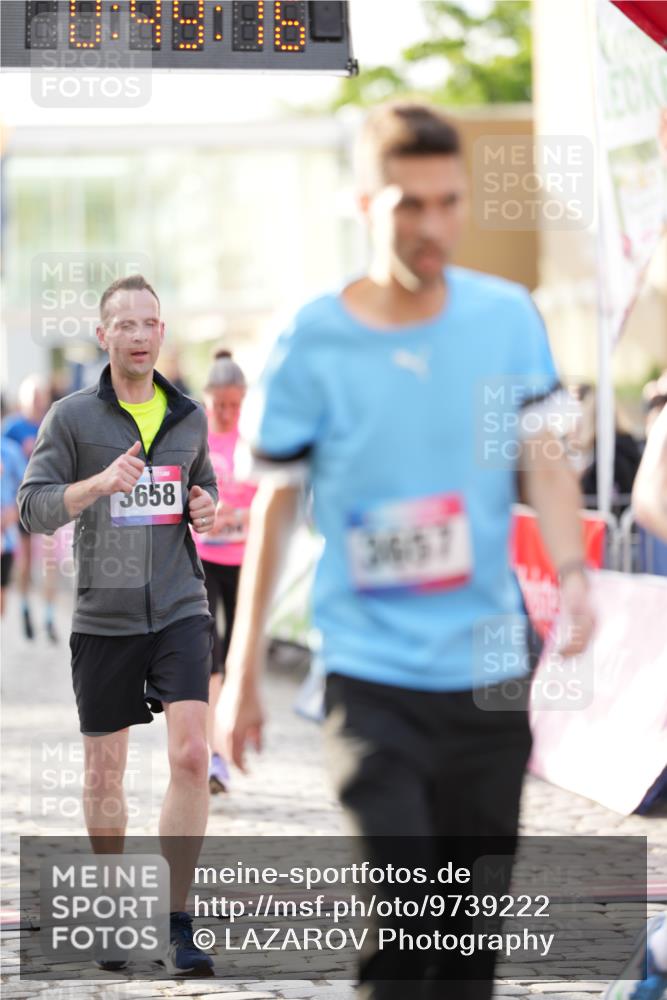 12.06.2026 - Holstenköstenlauf LAZAROV Photography http://msf.ph/oto/9739222 12.06.2026 19:49:15 Laufen 3259, 3436, 3657, 3708, 3866, 4354, 4588 meine-sportfotos.de