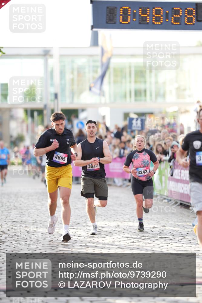 12.06.2026 - Holstenköstenlauf LAZAROV Photography http://msf.ph/oto/9739290 12.06.2026 19:48:27 Laufen 3126, 3208, 3243, 3307, 3627, 3875, 4161, 4516, 4669, 4695 meine-sportfotos.de