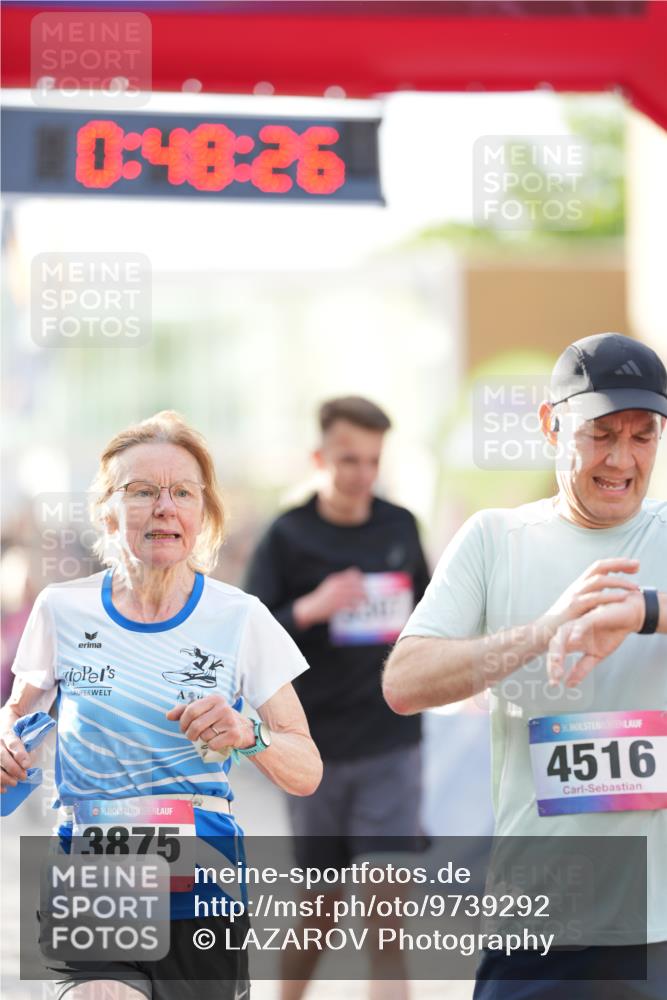 12.06.2026 - Holstenköstenlauf LAZAROV Photography http://msf.ph/oto/9739292 12.06.2026 19:48:25 Laufen 3126, 3208, 3243, 3307, 3627, 3875, 4161, 4516, 4669, 4695 meine-sportfotos.de