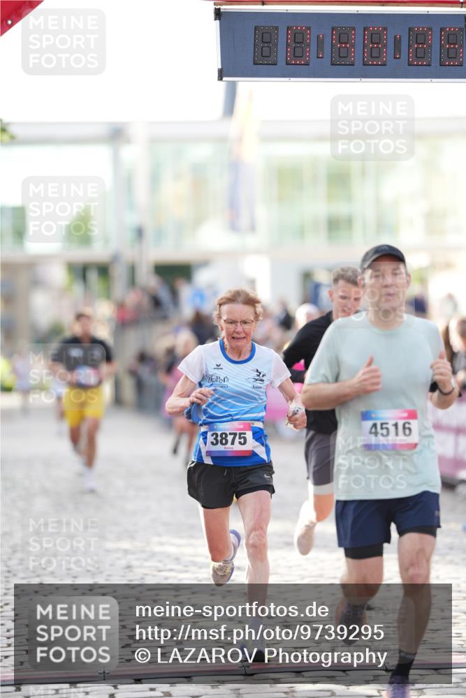 12.06.2026 - Holstenköstenlauf LAZAROV Photography http://msf.ph/oto/9739295 12.06.2026 19:48:24 Laufen 3126, 3208, 3307, 3627, 3875, 4161, 4516, 4669, 4695 meine-sportfotos.de