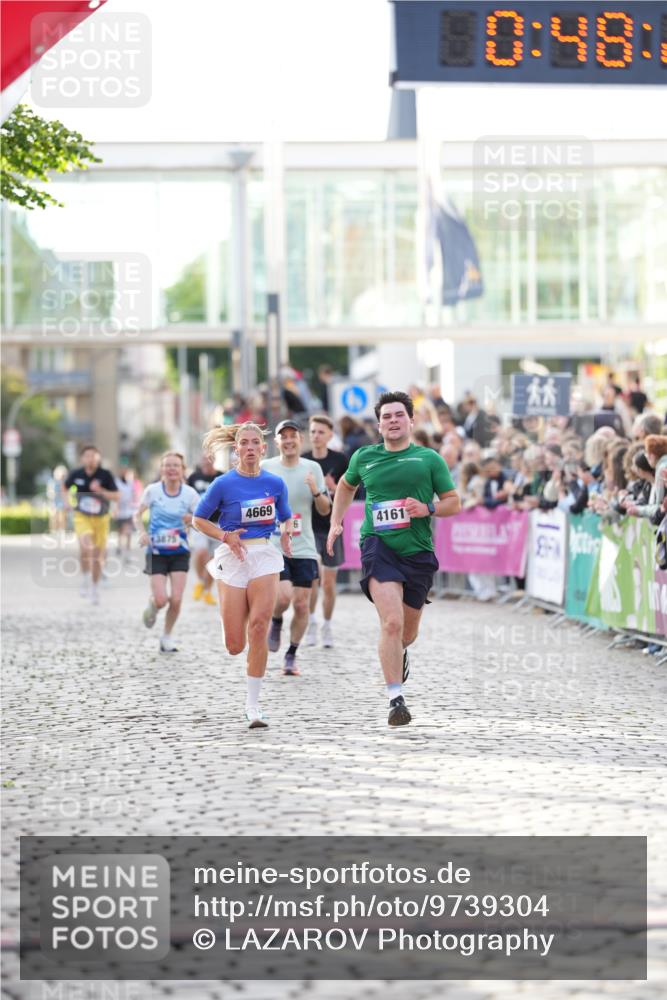 12.06.2026 - Holstenköstenlauf LAZAROV Photography http://msf.ph/oto/9739304 12.06.2026 19:48:20 Laufen 3307, 3875, 4121, 4161, 4516, 4669, 4711, 4919 meine-sportfotos.de