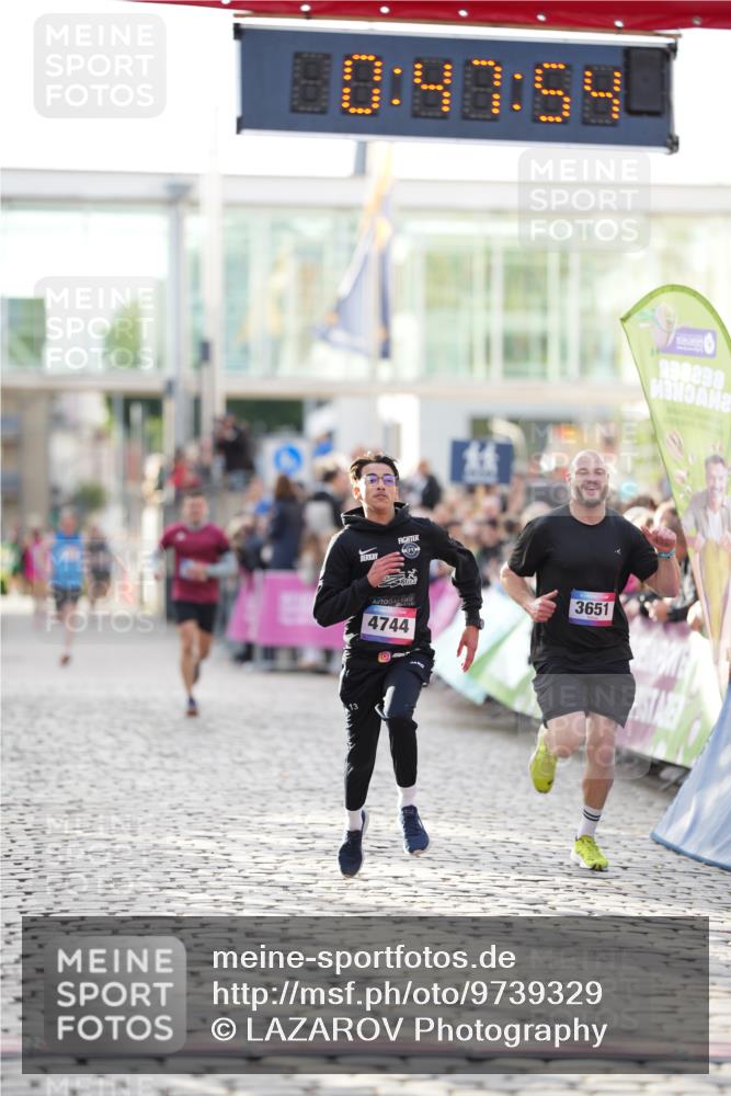 12.06.2026 - Holstenköstenlauf LAZAROV Photography http://msf.ph/oto/9739329 12.06.2026 19:47:53 Laufen 3475, 3651, 4744 meine-sportfotos.de