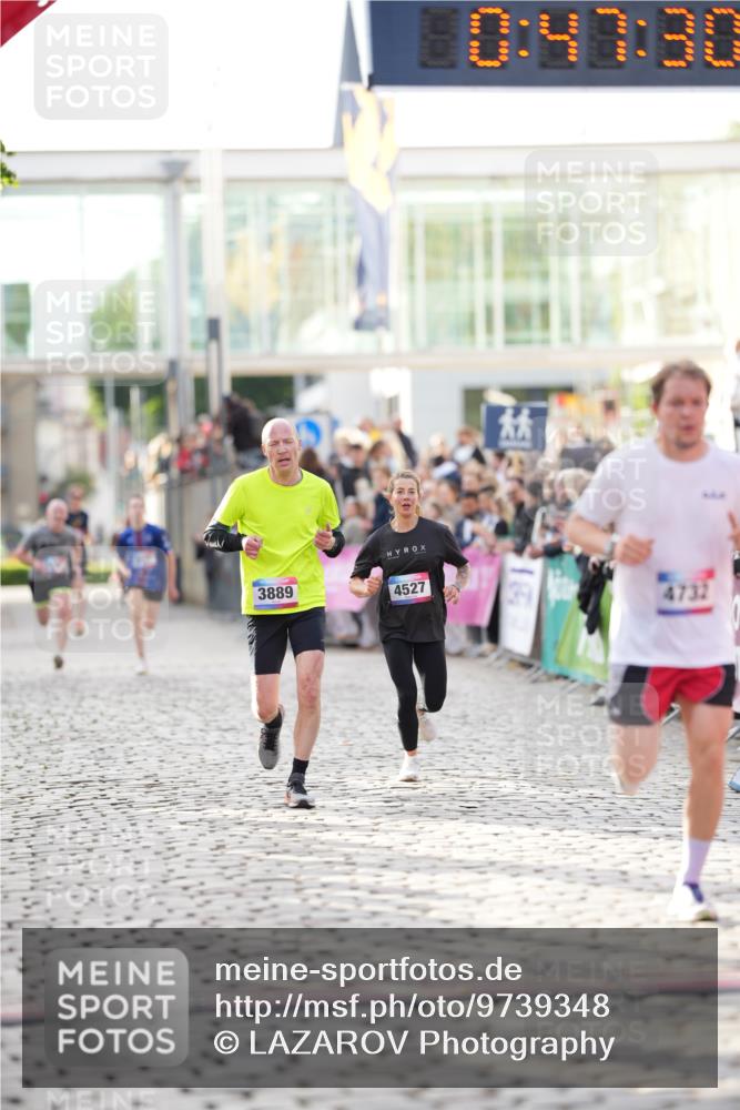 12.06.2026 - Holstenköstenlauf LAZAROV Photography http://msf.ph/oto/9739348 12.06.2026 19:47:29 Laufen 3193, 3533, 3889, 3934, 3935, 4176, 4527, 4647, 4732 meine-sportfotos.de