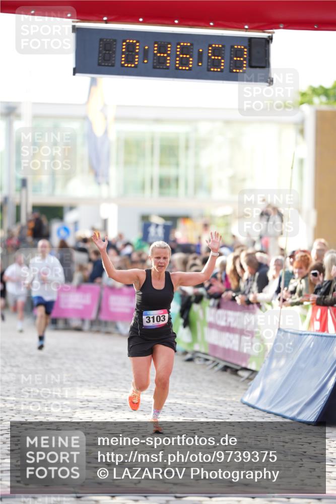 12.06.2026 - Holstenköstenlauf LAZAROV Photography http://msf.ph/oto/9739375 12.06.2026 19:46:52 Laufen 3103, 4528 meine-sportfotos.de