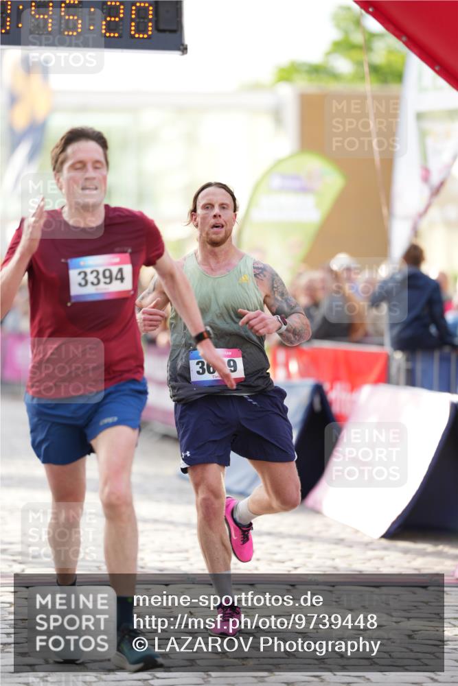 12.06.2026 - Holstenköstenlauf LAZAROV Photography http://msf.ph/oto/9739448 12.06.2026 19:45:19 Laufen 3394, 3619, 4648 meine-sportfotos.de