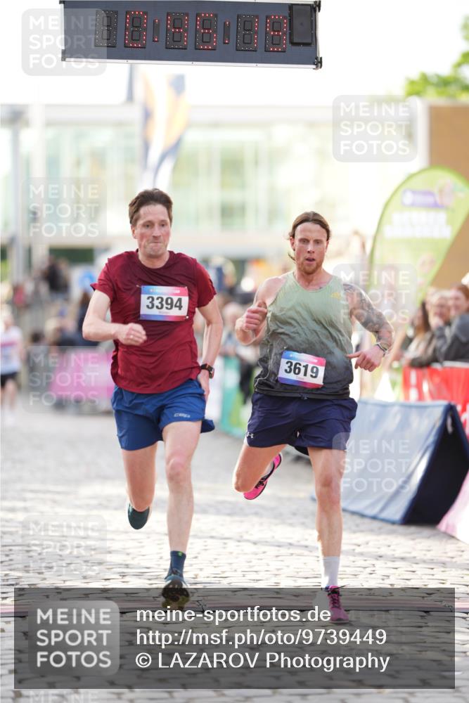 12.06.2026 - Holstenköstenlauf LAZAROV Photography http://msf.ph/oto/9739449 12.06.2026 19:45:19 Laufen 3394, 3619, 4648 meine-sportfotos.de