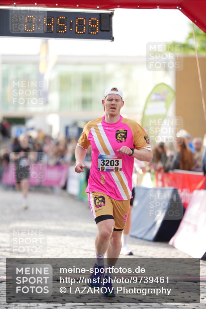 12.06.2026 - Holstenköstenlauf LAZAROV Photography http://msf.ph/oto/9739461 12.06.2026 19:45:09 Laufen 3203, 3290, 3514, 3948, 4648 meine-sportfotos.de