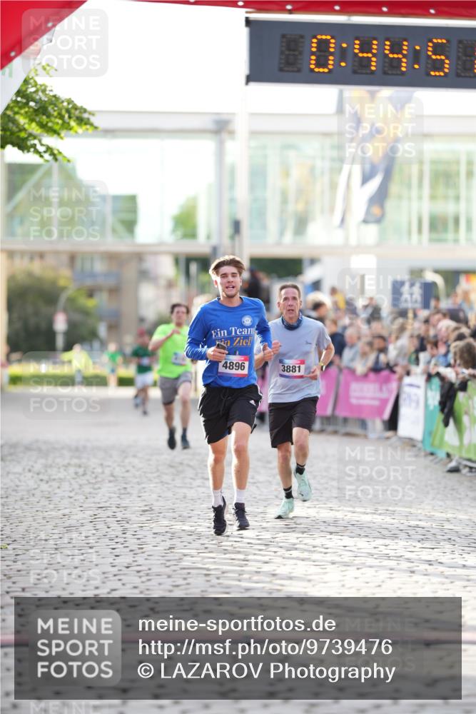 12.06.2026 - Holstenköstenlauf LAZAROV Photography http://msf.ph/oto/9739476 12.06.2026 19:44:50 Laufen 3881, 4193, 4294, 4896 meine-sportfotos.de