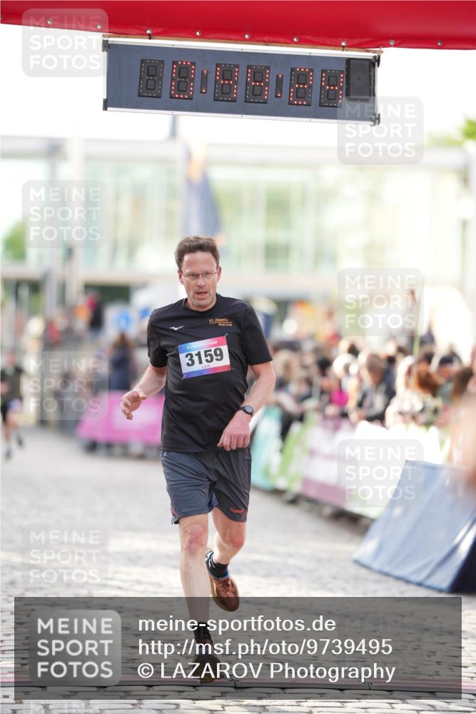 12.06.2026 - Holstenköstenlauf LAZAROV Photography http://msf.ph/oto/9739495 12.06.2026 19:44:24 Laufen 3159, 4249 meine-sportfotos.de