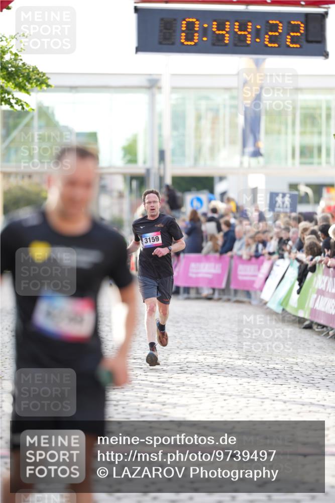 12.06.2026 - Holstenköstenlauf LAZAROV Photography http://msf.ph/oto/9739497 12.06.2026 19:44:21 Laufen 3159, 4249 meine-sportfotos.de