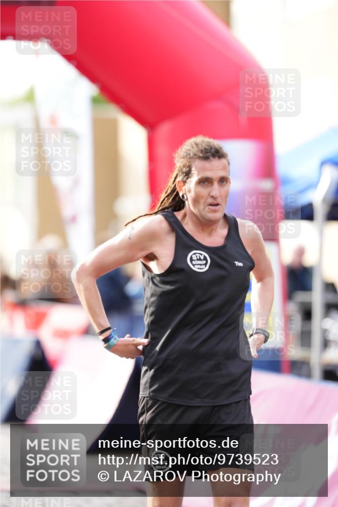 12.06.2026 - Holstenköstenlauf LAZAROV Photography http://msf.ph/oto/9739523 12.06.2026 19:43:44 Laufen 3064, 3188, 3191, 4799, 4843 meine-sportfotos.de