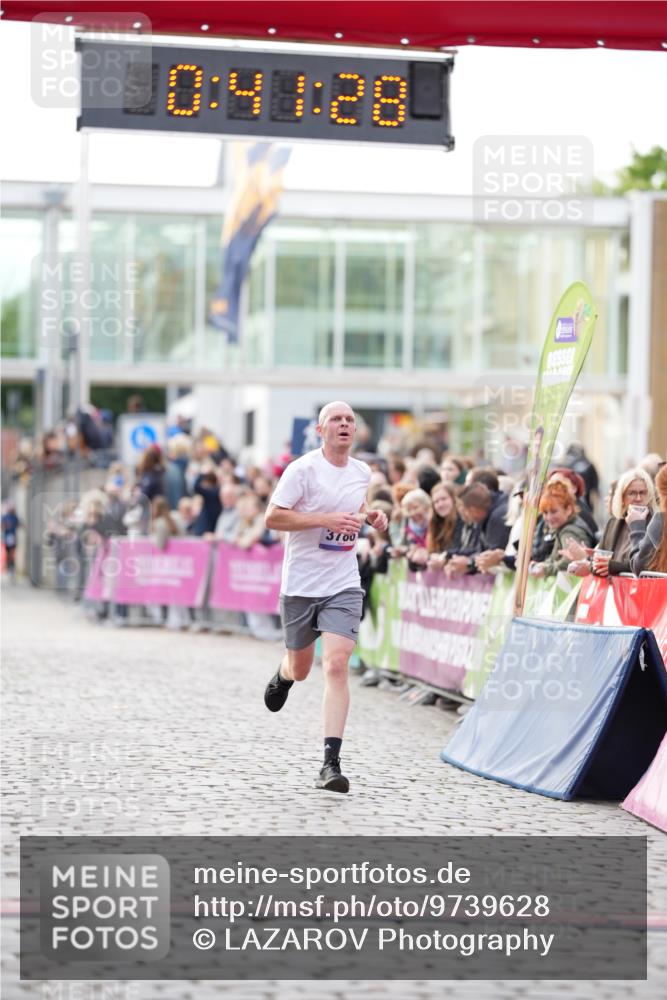 12.06.2026 - Holstenköstenlauf LAZAROV Photography http://msf.ph/oto/9739628 12.06.2026 19:41:28 Laufen 3786 meine-sportfotos.de