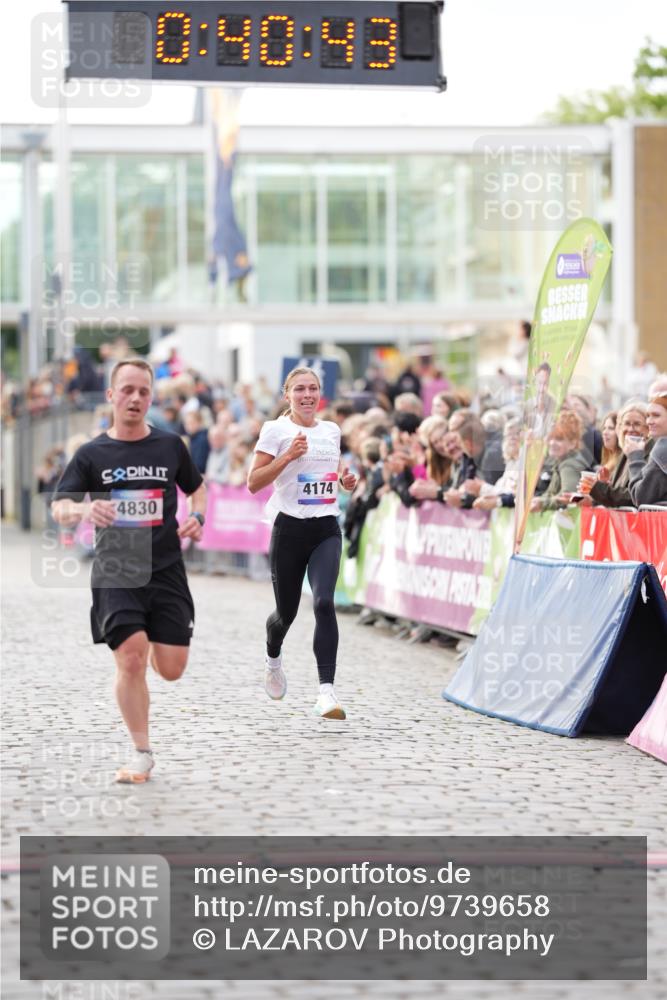 12.06.2026 - Holstenköstenlauf LAZAROV Photography http://msf.ph/oto/9739658 12.06.2026 19:40:42 Laufen 4174, 4242, 4830 meine-sportfotos.de