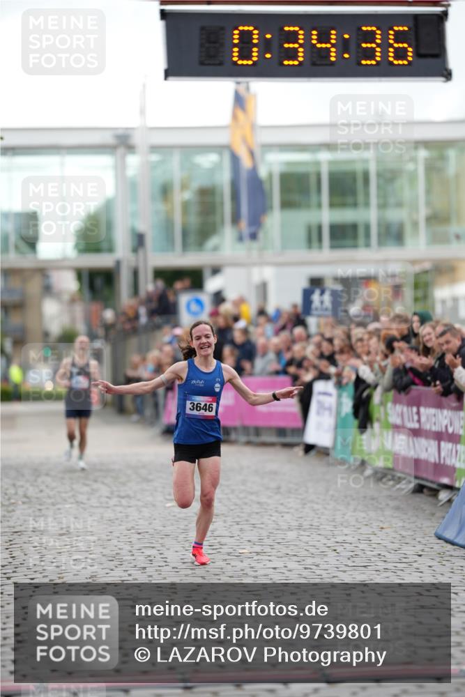 12.06.2026 - Holstenköstenlauf LAZAROV Photography http://msf.ph/oto/9739801 12.06.2026 19:34:36 Laufen 3646, 4821 meine-sportfotos.de