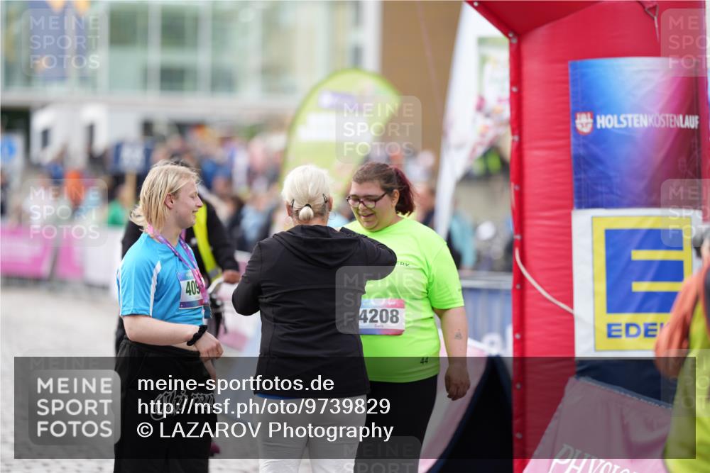 12.06.2026 - Holstenköstenlauf LAZAROV Photography http://msf.ph/oto/9739829 12.06.2026 18:29:00 Laufen 4094, 4208 meine-sportfotos.de