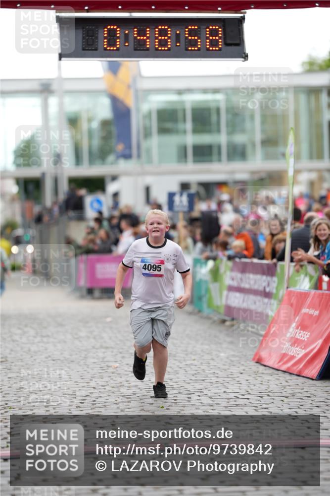 12.06.2026 - Holstenköstenlauf LAZAROV Photography http://msf.ph/oto/9739842 12.06.2026 18:18:56 Laufen 4095 meine-sportfotos.de