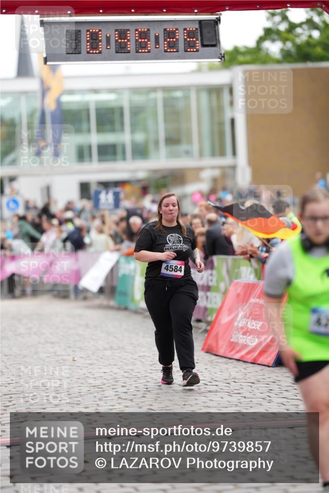 12.06.2026 - Holstenköstenlauf LAZAROV Photography http://msf.ph/oto/9739857 12.06.2026 18:15:23 Laufen 4097, 4211, 4584 meine-sportfotos.de