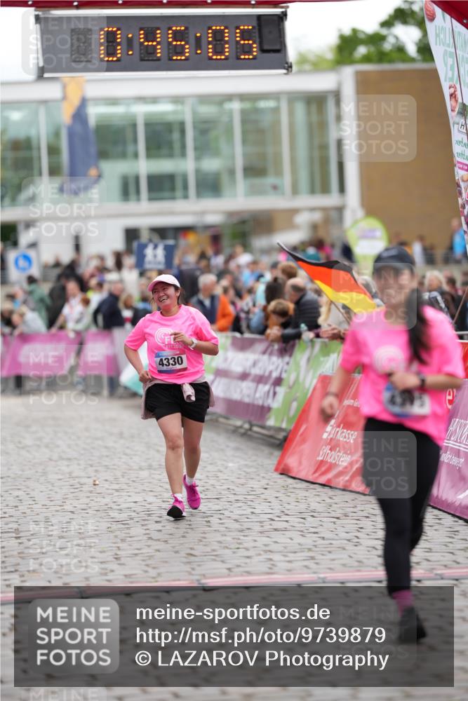12.06.2026 - Holstenköstenlauf LAZAROV Photography http://msf.ph/oto/9739879 12.06.2026 18:15:03 Laufen 4315, 4330 meine-sportfotos.de