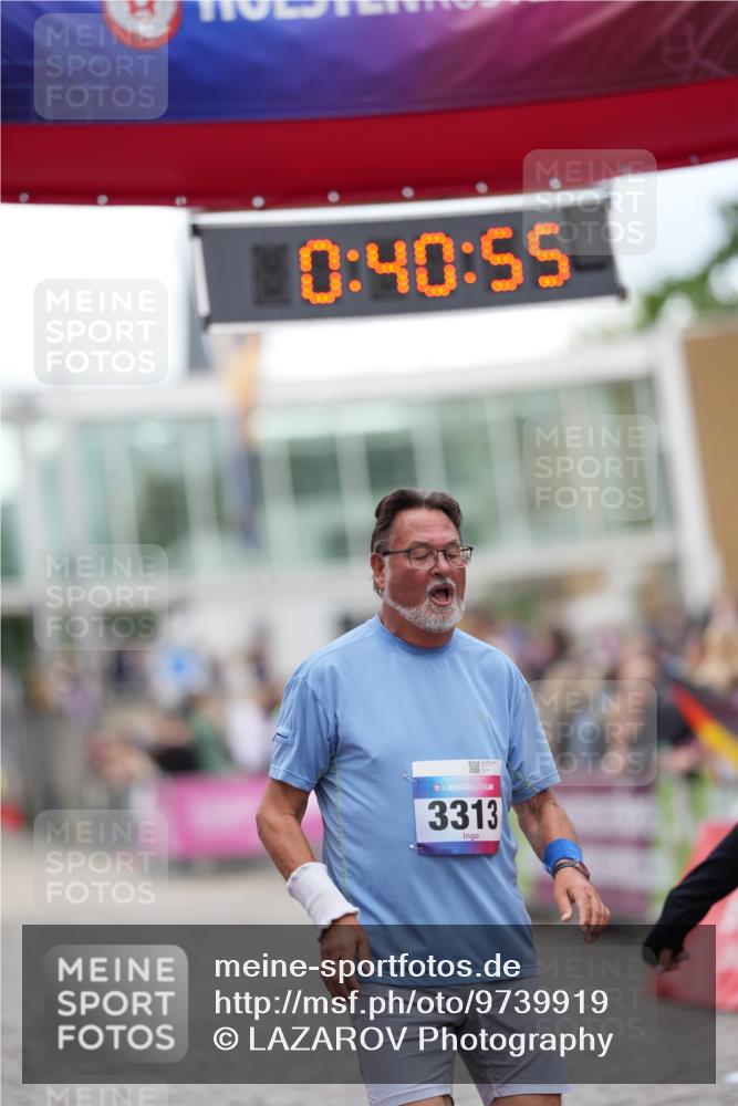 12.06.2026 - Holstenköstenlauf LAZAROV Photography http://msf.ph/oto/9739919 12.06.2026 18:10:53 Laufen 3313, 3480, 3577, 3584 meine-sportfotos.de