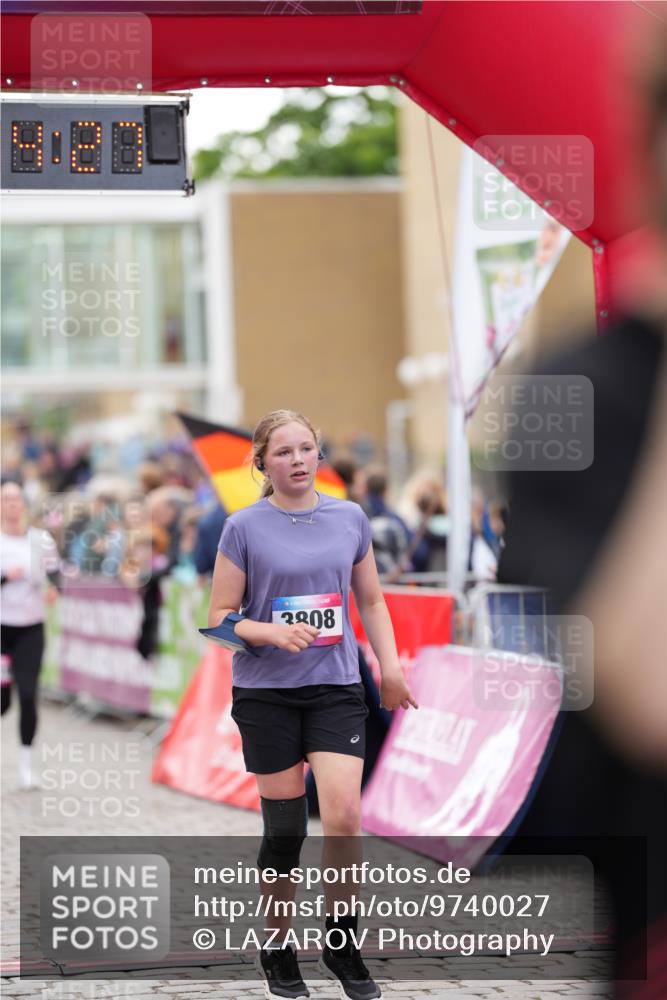 12.06.2026 - Holstenköstenlauf LAZAROV Photography http://msf.ph/oto/9740027 12.06.2026 18:04:25 Laufen 3706, 3707, 3722, 3808, 4099, 4109, 4116, 4119 meine-sportfotos.de