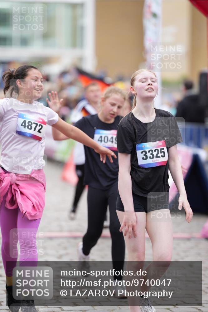 12.06.2026 - Holstenköstenlauf LAZAROV Photography http://msf.ph/oto/9740047 12.06.2026 18:04:08 Laufen 3325, 3361, 4049, 4102, 4104, 4451, 4758, 4845, 4872 meine-sportfotos.de