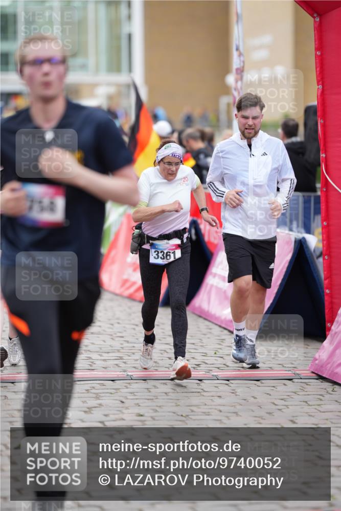 12.06.2026 - Holstenköstenlauf LAZAROV Photography http://msf.ph/oto/9740052 12.06.2026 18:04:05 Laufen 3325, 3361, 4049, 4102, 4104, 4451, 4758, 4872 meine-sportfotos.de