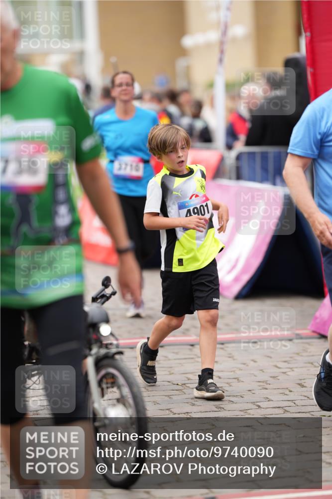 12.06.2026 - Holstenköstenlauf LAZAROV Photography http://msf.ph/oto/9740090 12.06.2026 18:03:13 Laufen 3097, 3098, 3414, 3710, 3738, 4028, 4031, 4137, 4279, 4292, 4687, 4901, 4914 meine-sportfotos.de
